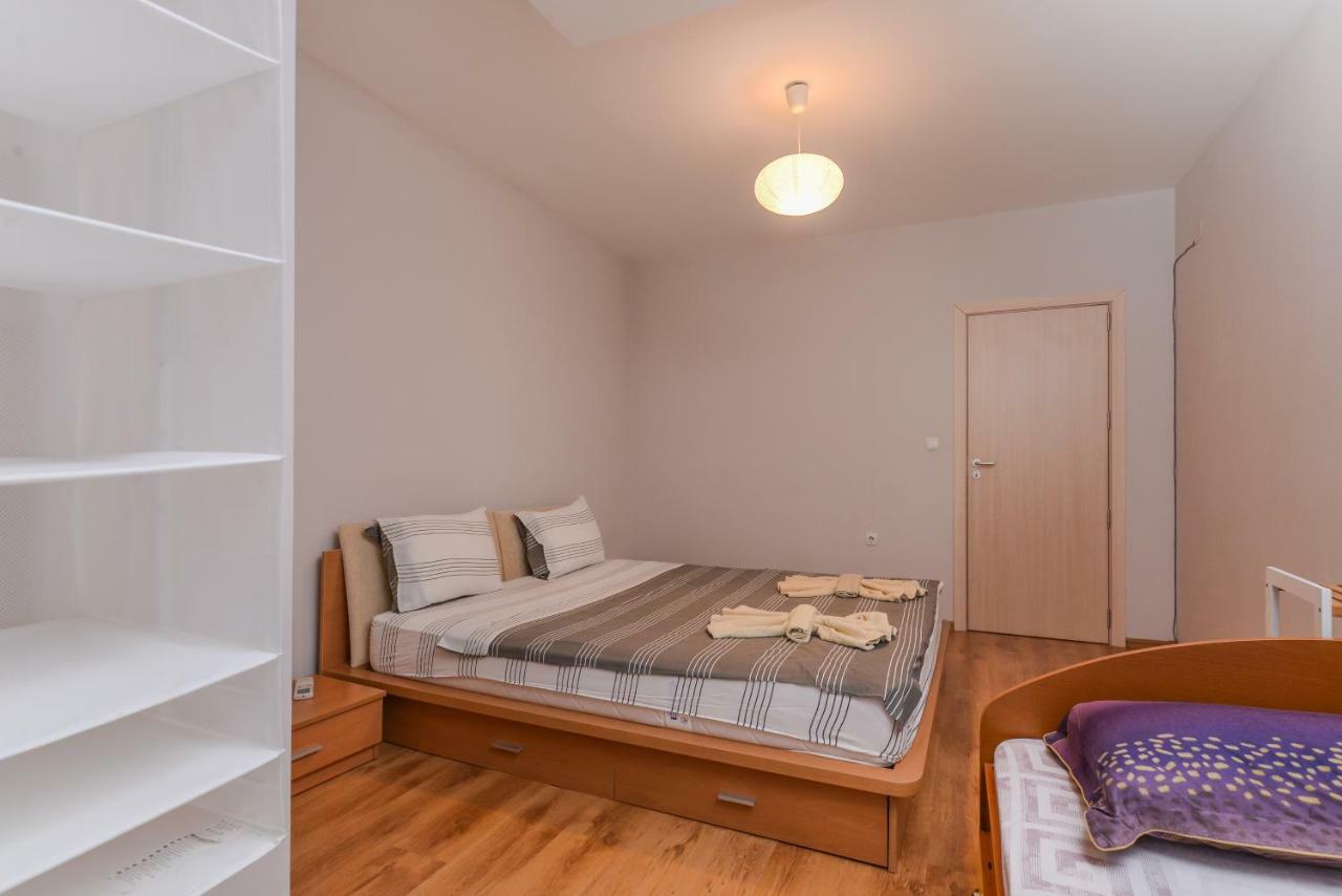 Vitosha View One Bedroom Apartment By Flat Mаnager Sofia Exterior photo